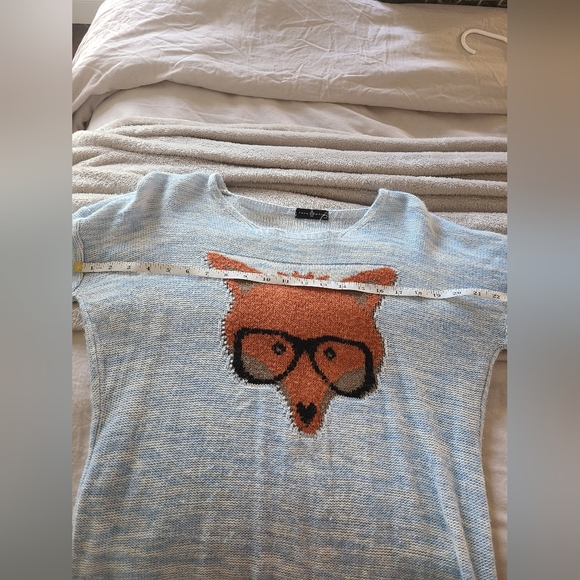 Women's Blue Fox Sweater - Picture 6 of 12